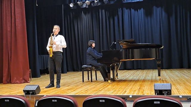 А.Ривчун "Концертный этюд" смотреть онлайн
