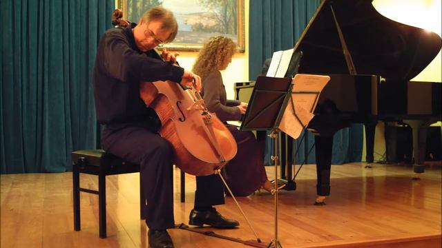 Luís de Freitas Branco: Sonata para violoncelo e piano 2nd movement смотреть онлайн