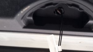 Улучшаем Паджеро 4. Подсветка с логотипом Mitsubishi в передние двери. Как выглядит. Где купить