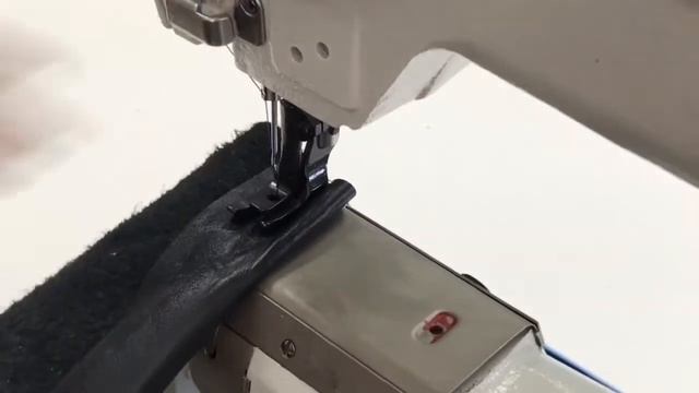 JATI JT-341 РУКАВНАЯ ШВЕЙНАЯ МАШИНА С ТРОЙНЫМ ПРОДВИЖЕНИЕМ смотреть онлайн