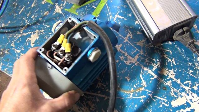 ЭТО ПРАВДА ОНО РАБОТАЕТ. из 12в 380в 3 фазы А вдруг кому то пригодится! смотреть онлайн