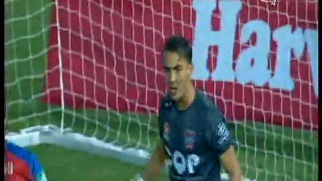 Dimitri Petratos Missed Penalty Newcastle Jets Vs Brisbane Roar ( Save From Mark Birighitti ) смотреть онлайн