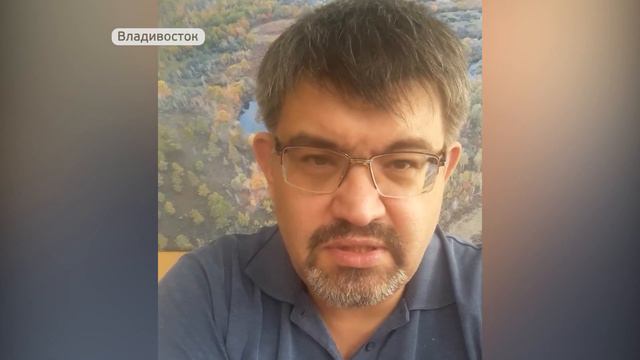 Сразу двух редких японских журавлей вернули в дикую природу смотреть онлайн