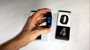 Как изменить время на mi band фитнес трекере