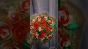 Букет из атласных ленточек. Цена 400 рублей.