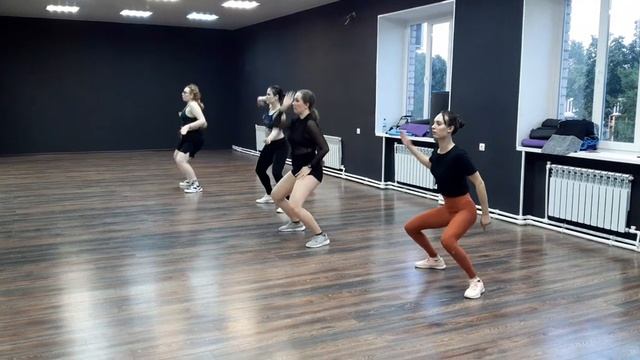 Dancehall Female. 13.06.2021. Все вместе. смотреть онлайн