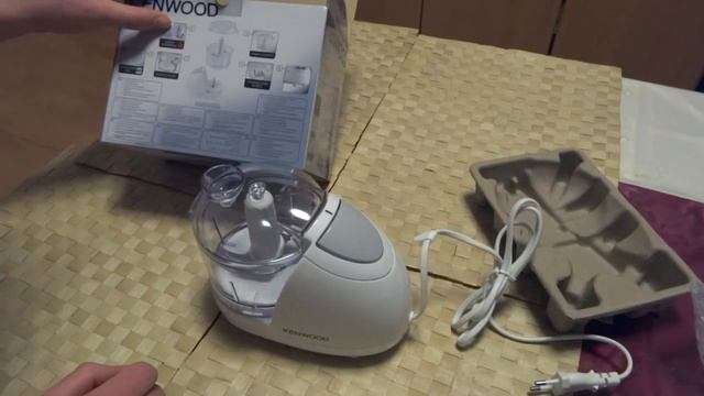 Kenwood CH 180 mini chopper смотреть онлайн