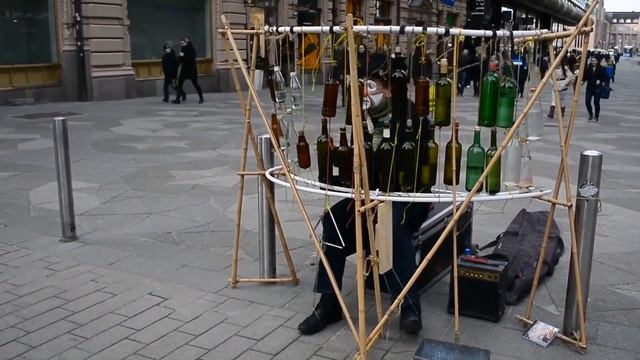 Street Performance @ kamppi Center Helsinki Finland смотреть онлайн