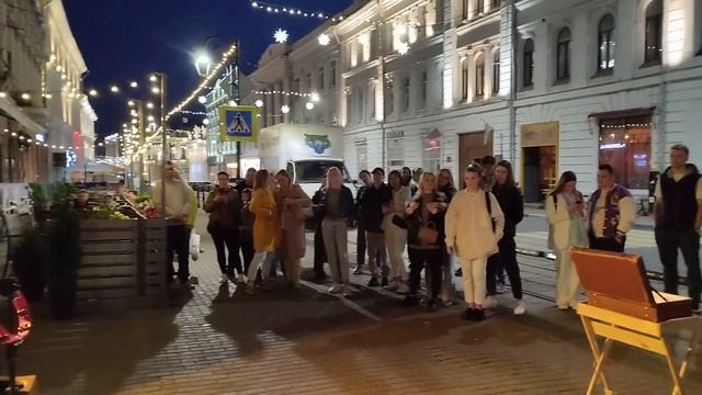 24 июня 2023 г...Вельветовые Медведи “ Velvet Bears “у летней веранды литературного кафе «Безухов» смотреть онлайн