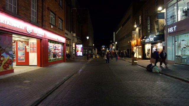 Dublin Ireland 0°C Winter Walking Tour in December 2022 Happy New Year 2023 смотреть онлайн