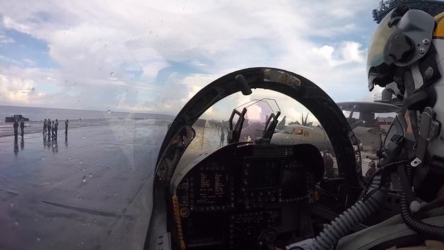 Navy Flight Deck Operations from Cockpit of F/A-18 - Original Unedited Audio смотреть онлайн
