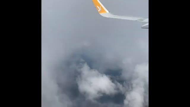 В небе над Москвой смотреть онлайн