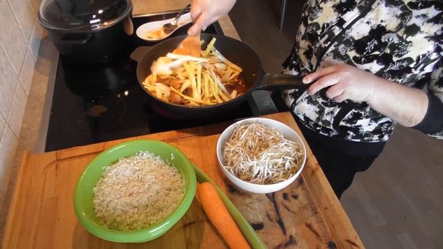 Свиные ребрышки по-корейски смотреть онлайн