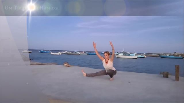 Чандра Намаскар - Приветствие Луне || Chandra Namaskar - Moon Salutation смотреть онлайн