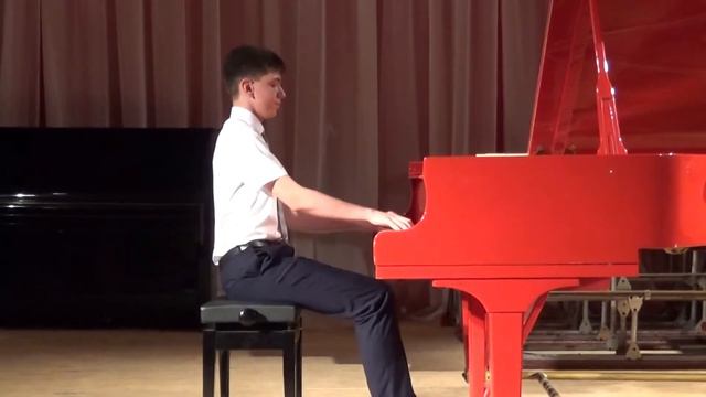 Шопен "Этюд № 12" исп. Калмыков Тимофей.Запись 2017г. смотреть онлайн