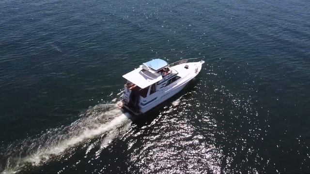 Морские прогулки на катере Sea Ray, Владивосток, остров Русский, Приморский край смотреть онлайн