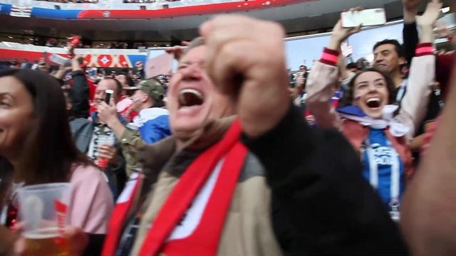 Гол Головина и реакция трибун смотреть онлайн