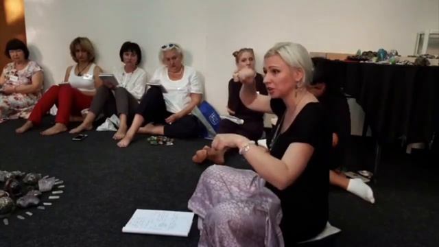 Что такое Биджа мантра. Как пробудить силу Стихий через чакральную систему? смотреть онлайн