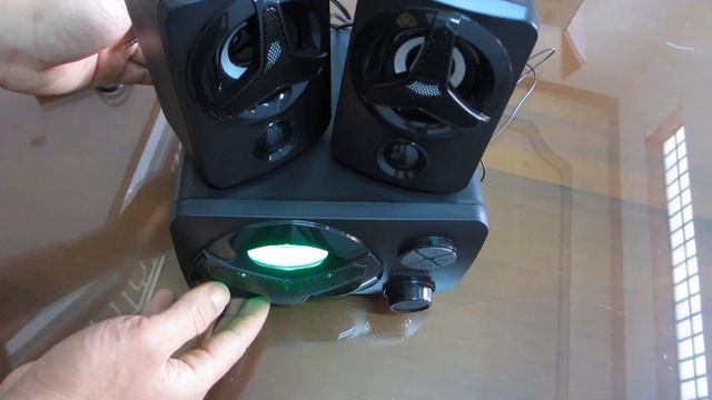 Mở Hộp Loa Bluetooth Microlab U210 Giá Rẻ Thiết Kế Đẹp Nghe Hay смотреть онлайн