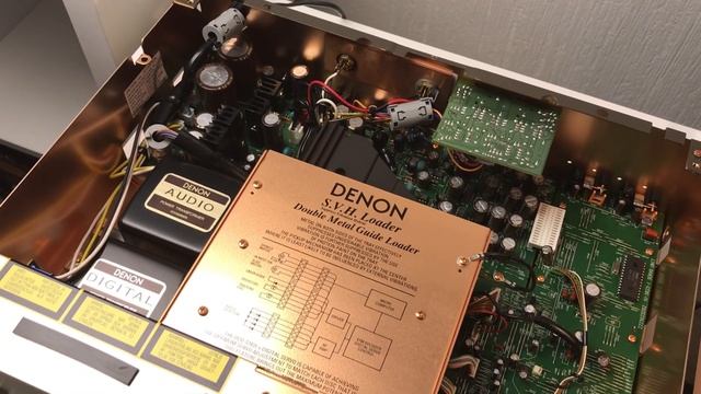 Золотая эпоха CD на примере проигрывателя DENON DCD-S10 II смотреть онлайн