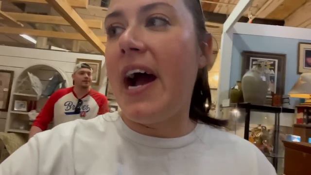 Vintage Shopping at The Depot | The LARGEST Antique Mall in the South смотреть онлайн