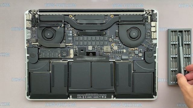MacBook Pro 15 A1398 Screen Assembly Replacement | Step-by-step DIY Tutorial смотреть онлайн