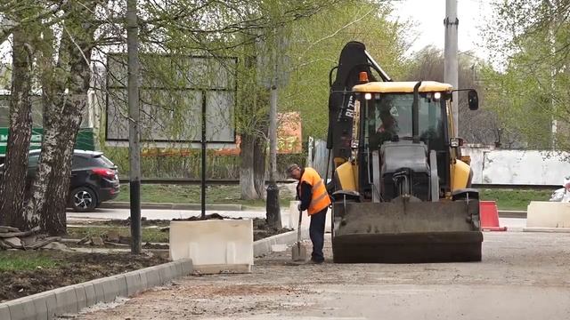 D 094 27 04 2023 Ремонт дорог по Строителей и Матросова смотреть онлайн