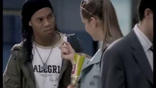 Реклама чипсов Lays (2007) смотреть онлайн