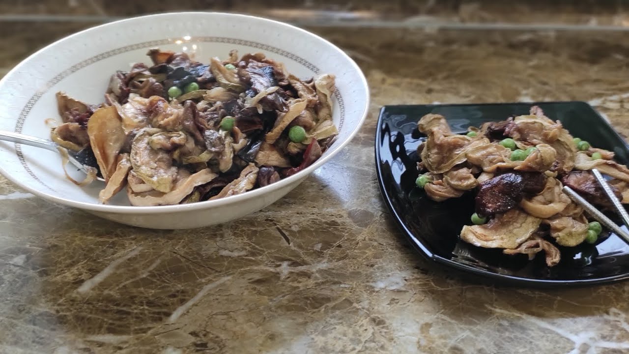 Овощное рагу из сушеных грибов и кабачков! Домашние заготовки идут в дело! смотреть онлайн