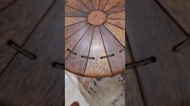 Кофейные и журнальные столы из редкого массива кокосовой пальмы #дизайнинтерьера смотреть онлайн