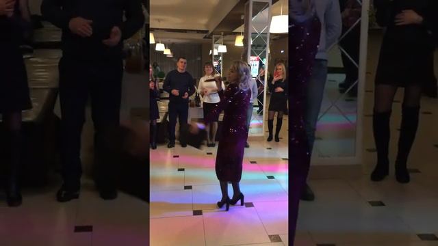 Песня от именинницы для гостей смотреть онлайн