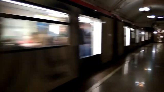 Парад Поездов 2022! + Выставка ретро вагонов на Партизанской смотреть онлайн