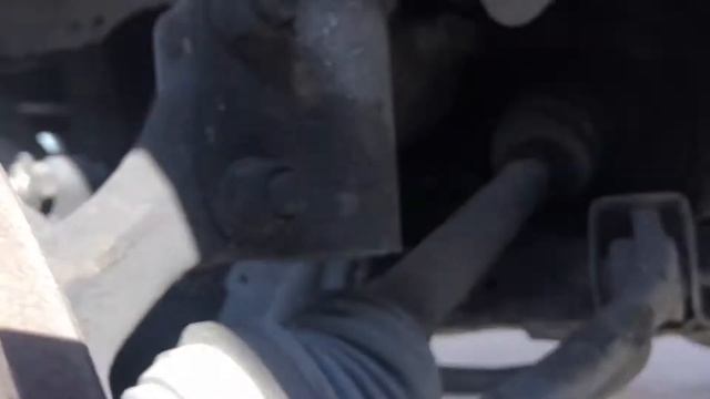 Como cambiar Tren delantero y junta homocinetica izquierda renault 19 1998- nafta смотреть онлайн