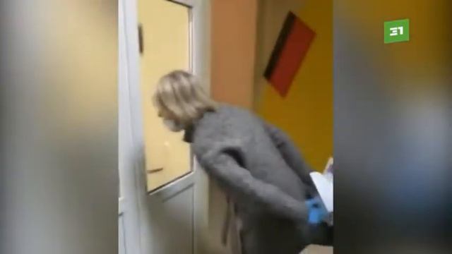 В Челябинске для жителей с ВИЧ-инфекцией организовали доставку медикаментов смотреть онлайн