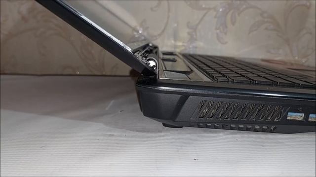 MSI Gaming GT70 2PE-2089RU Dominator Pro Dragon Edition | Laptop LCD Back Cover Repair смотреть онлайн