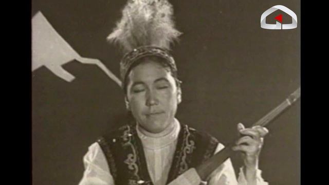 Кыздардан чыккан алгачкы комузчу Мейилкан Козубекова - Кыз кербез / КТРК казынасынан смотреть онлайн