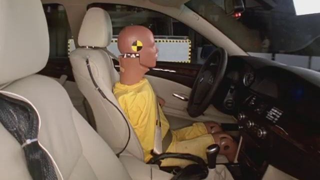 2008 BMW 5 series side IIHS crash test смотреть онлайн
