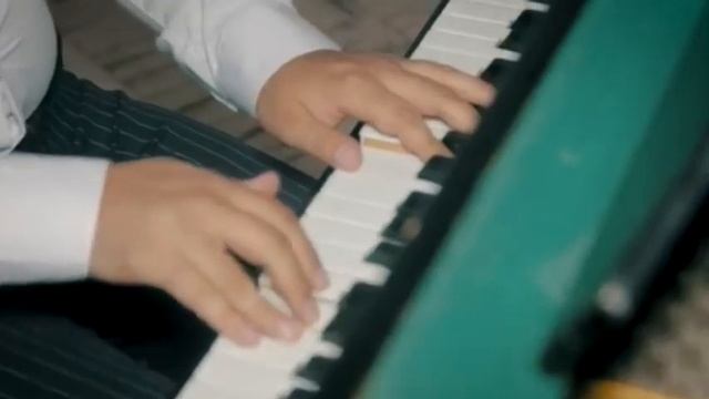 Уйгурские песни Шахмурат Бахамов,Назугум Аюупова,Расул Марупов Попурри из уйгурских народных песе смотреть онлайн