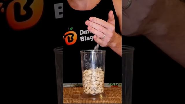 ? Ореховый соус. Рецепт из кешью #shorts смотреть онлайн