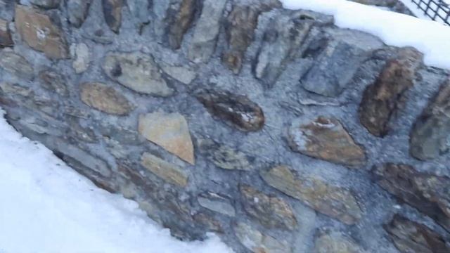 Мост датируемый 1730 но называемый Мостом Римской Империи, на 1000м вылсоты!