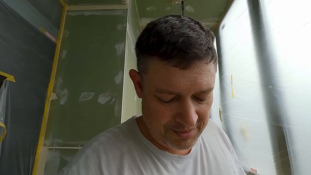 Чей саморез в гипсокартоне?? смотреть онлайн