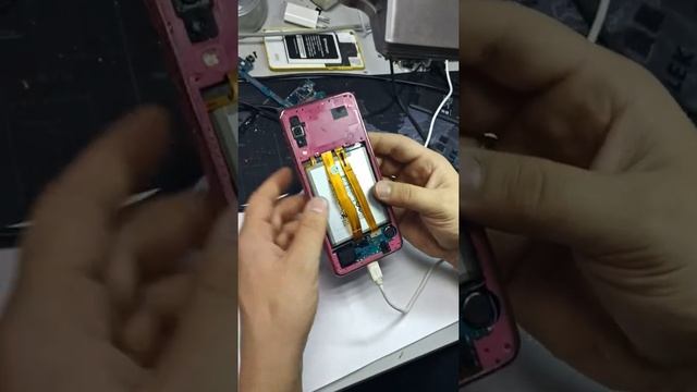 Ремонт Samsung Galaxy A7 (2018) замена модуля-7500р смотреть онлайн