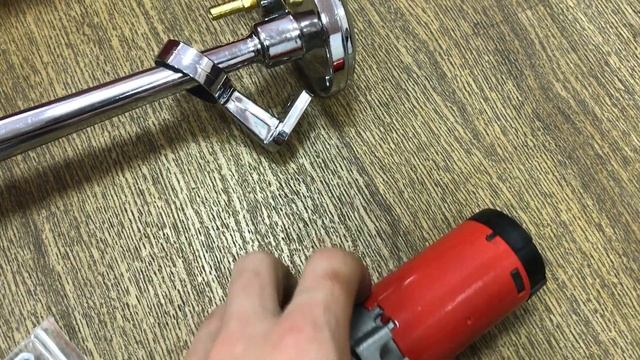 Сигнал звуковой с компрессором (РОЖОК 12V) смотреть онлайн