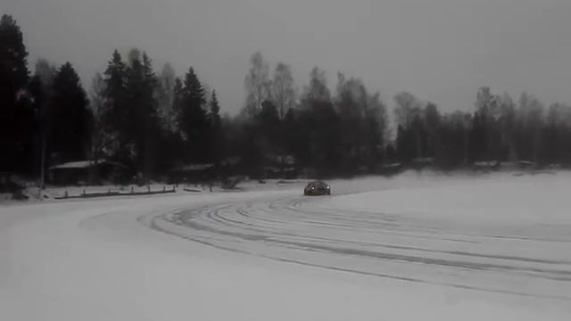 Camaro 1975 454 with dually ice racing spikes смотреть онлайн
