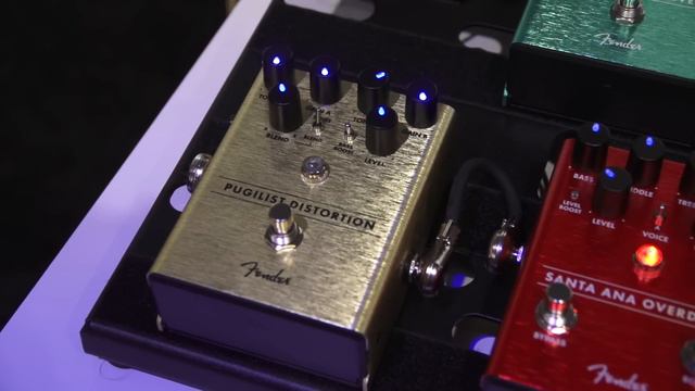 NAMM 2018 - Fender PEDALS! Buffer, Compressor, Overdrive, Distortion, Delay and Reverb! смотреть онлайн