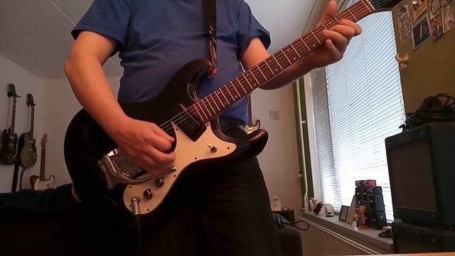 MORALES Mosrite Copy (japan 1968)