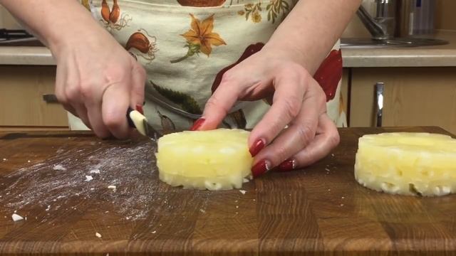Необычайно вкусное оливье с ананасом. смотреть онлайн