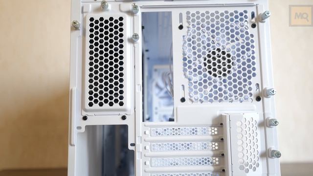 Lian Li O11 Air MINI обзор. Компактный корпус под мощный игровой ПК смотреть онлайн