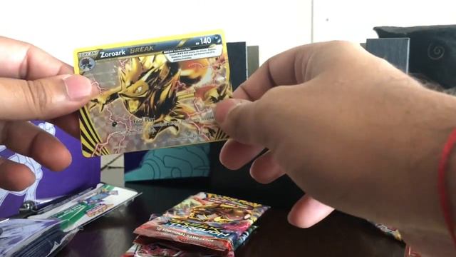 Opening pokemon booster packs for Breakthrough and Dragon Majesty ELITE TRAINER Box with code cards смотреть онлайн