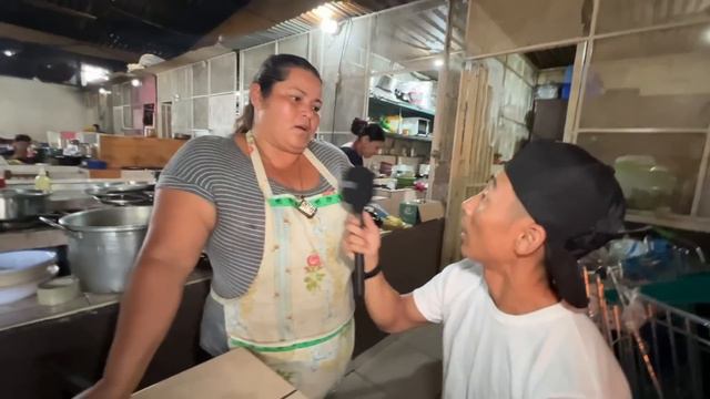 Entré a un inmenso mercado de calle en Honduras | Mercado Zonal Belén, Tegucigalpa смотреть онлайн